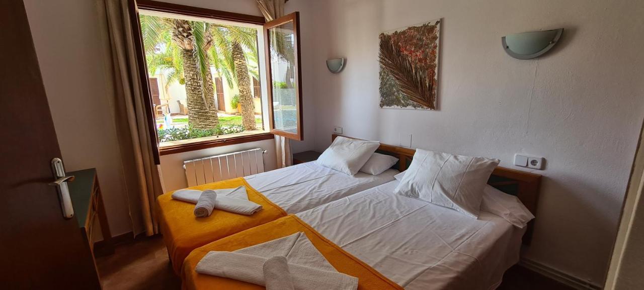 Apartamentos Osa Menor Cala d'Or  Ngoại thất bức ảnh